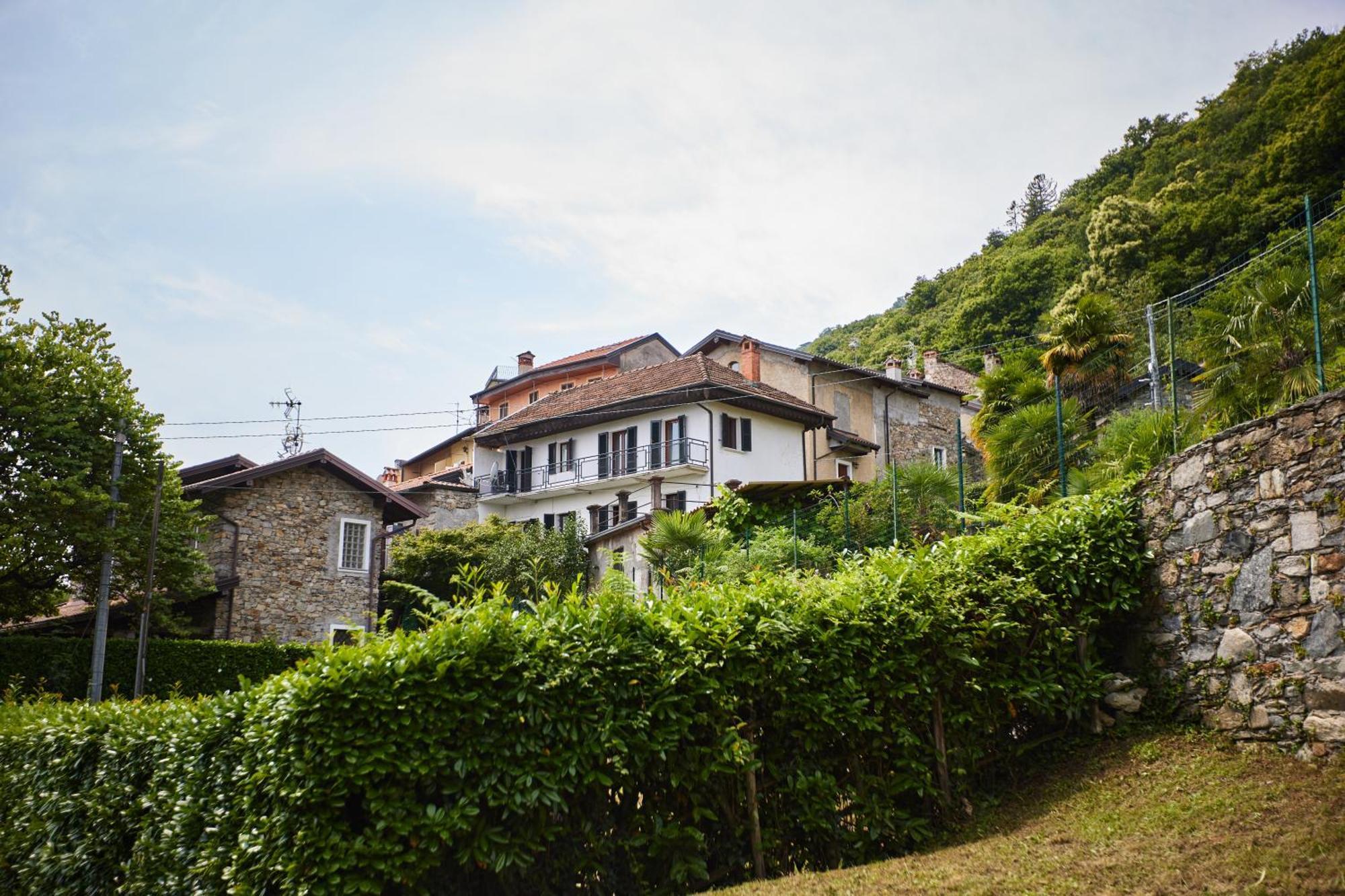 Villa Di Paese - Splendida Vista Lago Maggiore Oggebio Exterior foto